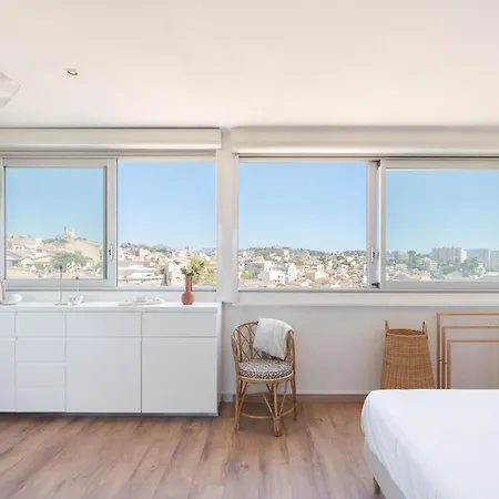Serenity Escape - Sea View & Sunset *